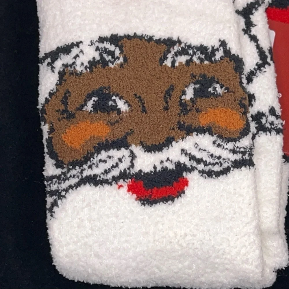 New Santa Socks Holiday Christmas Fleece Red White Festive